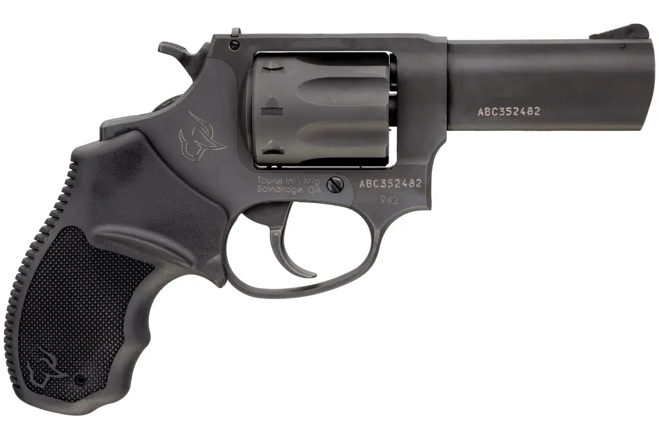 942 ULTRA LT 22LR BK/BK 3" 8RD — 2-942031UL